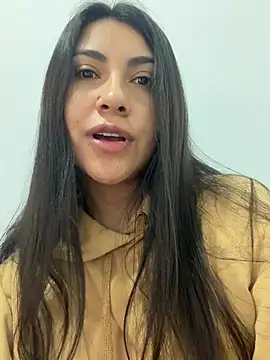 Snapshot of miel_latina chatting on July 2026 12:33:01 PM miel latina online show from July 2026 12:33:01 PM