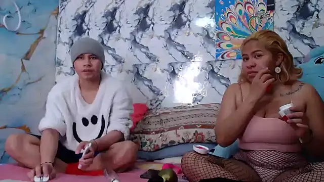 Snapshot of hot_lady19 chatting on October 2025 02:18:02 PM hot lady19 online show from October 2025 02:18:02 PM