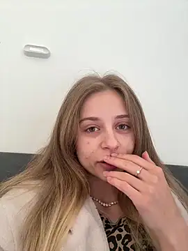 BabyAnais online show from April 2026 09:26:02 AM