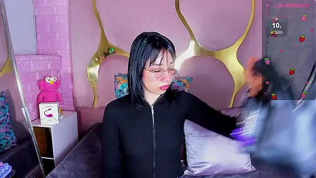 Niina Sissy online show from January 2026 05:13:02 AM