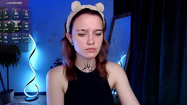 Elastikiss online show from September 2025 02:35:02 AM