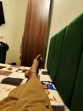 kissujaan online show from September 2025 05:12:02 PM