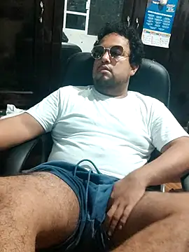 Snapshot of Hotknight chatting on October 2025 06:19:01 AM Hotknight online show from October 2025 06:19:01 AM