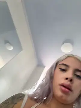 YouCandiSumisa online show from April 2026 07:07:02 PM