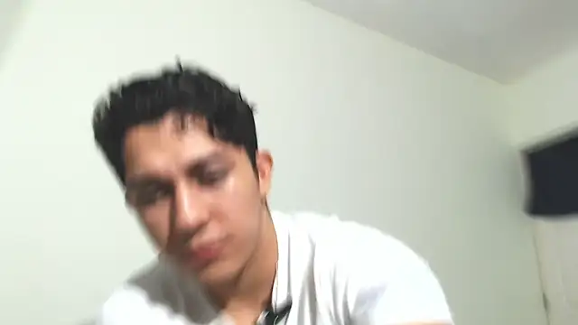 Snapshot of Penelope77 chatting on October 2025 06:21:02 AM Penelope77 online show from October 2025 06:21:02 AM