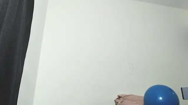 Snapshot of Penelope77 chatting on October 2025 05:54:02 AM Penelope77 online show from October 2025 05:54:02 AM