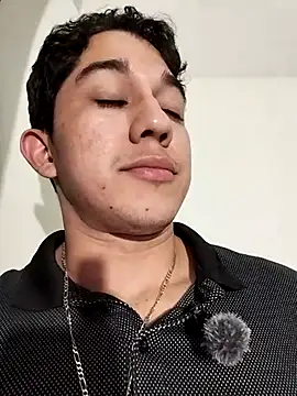 Snapshot of Penelope77 chatting on November 2025 06:56:02 AM Penelope77 online show from November 2025 06:56:02 AM