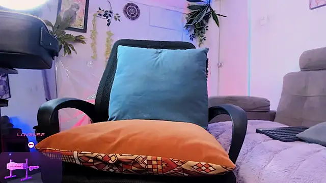 SebastianHilton online show from February 2026 01:42:02 PM