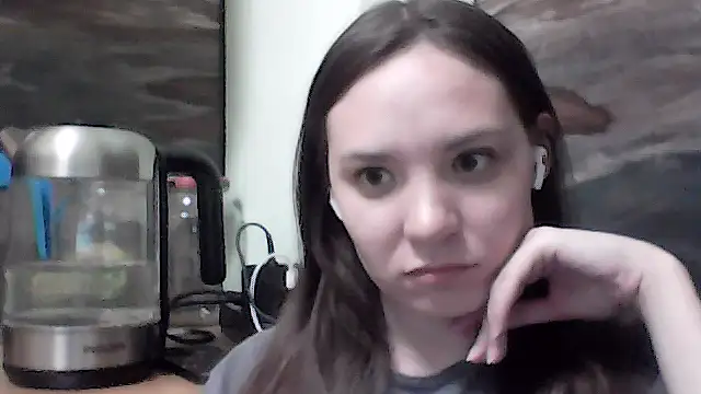 Snapshot of KatrinxCute chatting on September 2025 07:47:01 PM KatrinxCute online show from September 2025 07:47:01 PM