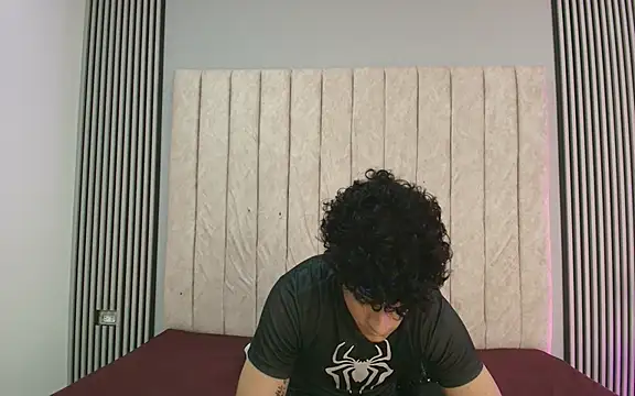 mikey banji online show from September 2025 04:01:02 AM