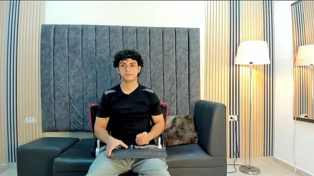 mikey banji online show from September 2025 12:16:01 PM