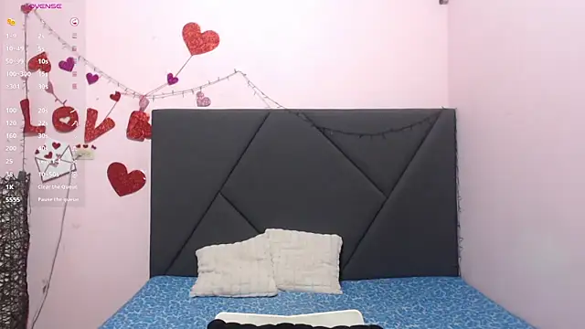 pamela echeverria online show from March 2026 11:16:02 AM