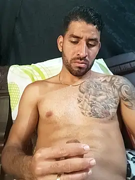 Alexsexygamer online show from November 2025 08:05:01 PM