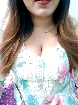 Snapshot of Suhana_Darling chatting on October 2025 09:59:02 PM Suhana Darling online show from October 2025 09:59:02 PM