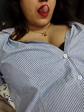 Suhana Darling online show from March 2026 08:53:01 AM