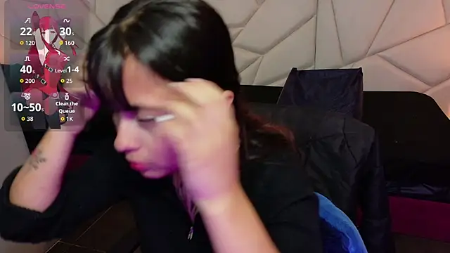 sophiaa 7 online show from October 2025 12:20:01 PM