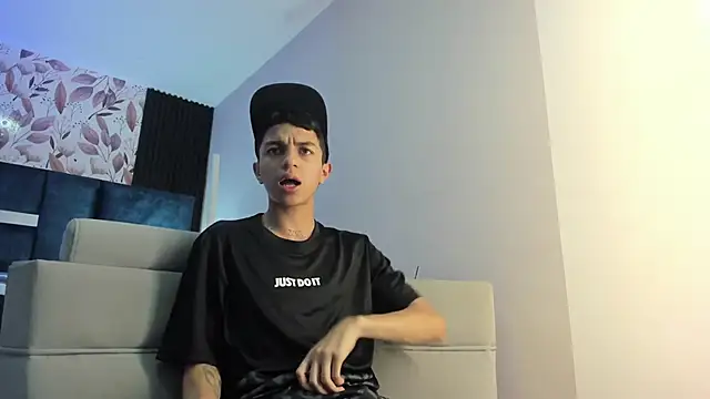 NickandAbby  online show from February 2026 07:52:02 PM