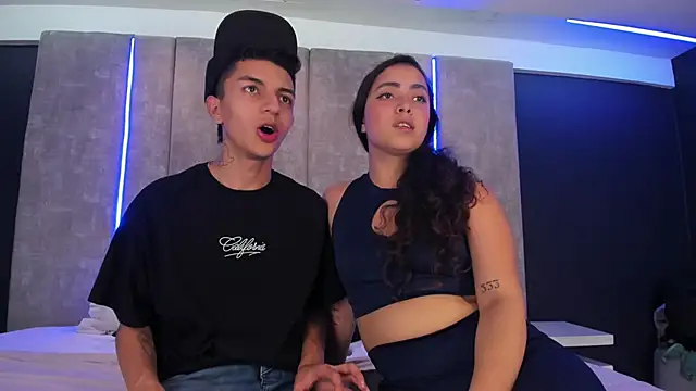 NickandAbby  online show from April 2026 02:51:02 AM