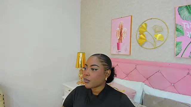 Snapshot of tanysha_03 chatting on September 2025 11:44:01 AM tanysha 03 online show from September 2025 11:44:01 AM