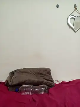 SEXYMOANSXX online show from April 2026 07:45:01 AM