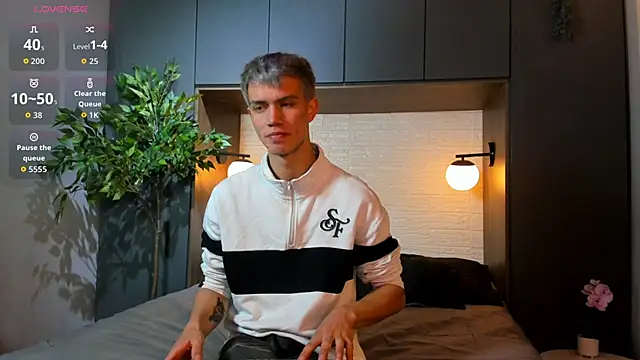 nicktorn online show from October 2025 12:06:02 PM