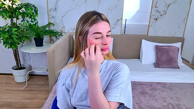 SweetyLicky online show from March 2026 04:13:01 PM