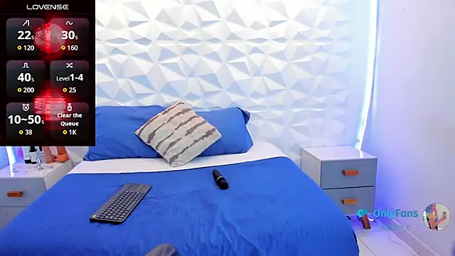 Snapshot of salem_cute chatting on September 2025 02:44:01 AM salem cute online show from September 2025 02:44:01 AM