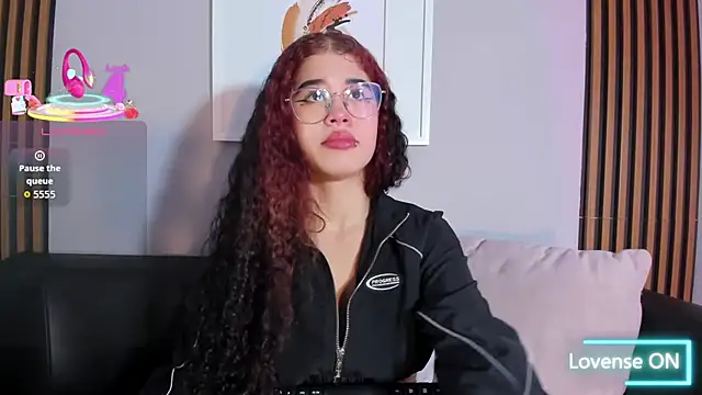 Valka Teen online show from September 2025 12:39:01 PM