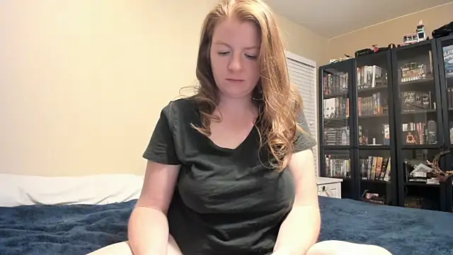 Snapshot of LndsyR90 chatting on November 2025 02:35:02 AM LndsyR90 online show from November 2025 02:35:02 AM