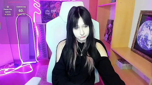 AmamiDark online show from October 2025 01:04:02 AM