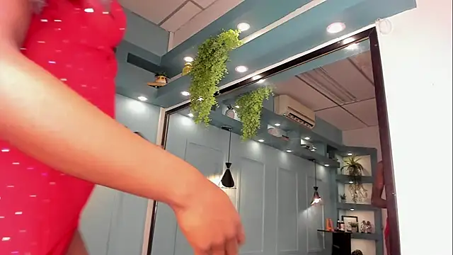 MichellePose online show from December 2025 12:44:02 PM