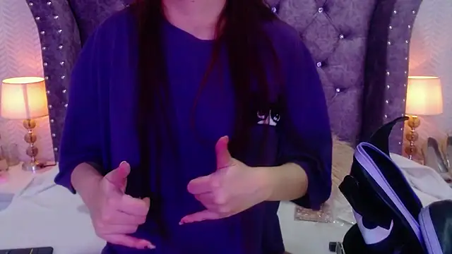 RavenLove  online show from November 2025 07:26:01 PM