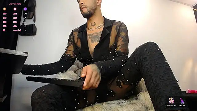 LickMyInk online show from October 2025 04:13:01 AM