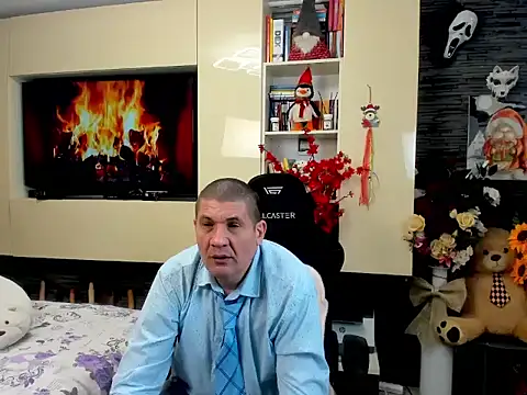 SpartacusDaddy48 online show from February 2026 04:45:01 AM