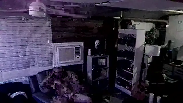 Snapshot of Billysch@xh chatting on March 2026 04:38:02 AM Billyschxh online show from March 2026 04:38:02 AM