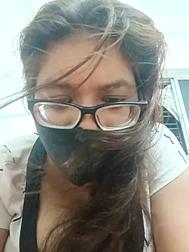 Elie couple143 online show from September 2025 06:08:02 PM