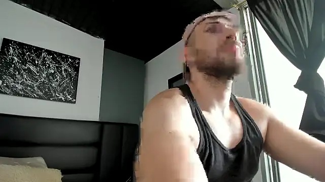 Snapshot of Maximo_Wolff chatting on September 2025 08:01:01 PM Maximo Wolff online show from September 2025 08:01:01 PM