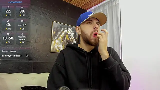 Snapshot of Maximo_Wolff chatting on November 2025 08:10:01 PM Maximo Wolff online show from November 2025 08:10:01 PM