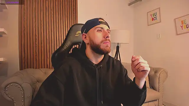 Maximo Wolff online show from January 2026 08:23:01 PM