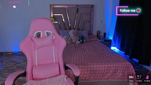 lunaarose online show from February 2026 03:47:02 AM