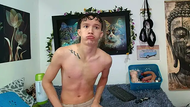 Patrick phoenix online show from October 2025 03:24:01 PM