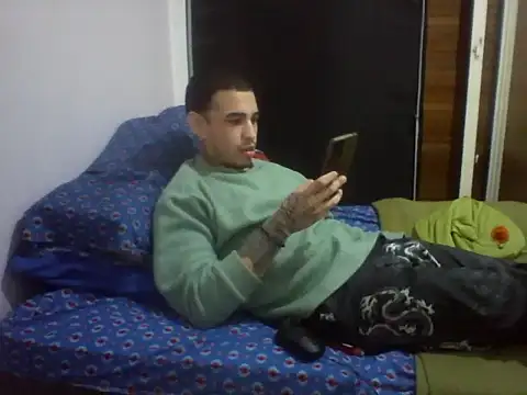 Amorrochyz online show from September 2025 05:30:01 AM