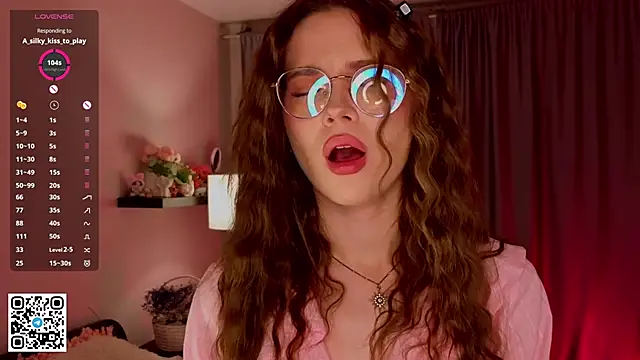 Snapshot of BeatrixCharton chatting on November 2025 07:38:02 PM BeatrixCharton online show from November 2025 07:38:02 PM