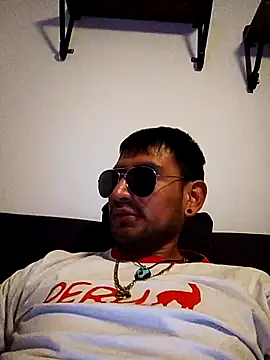 Snapshot of ELTAYA123 chatting on May 2026 01:56:01 AM ELTAYA123 online show from May 2026 01:56:01 AM