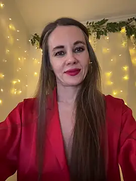 LucieMack online show from April 2026 07:03:02 PM