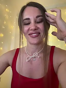 LucieMack online show from July 2026 03:36:02 PM
