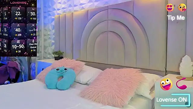 miah skinny online show from October 2025 03:38:02 AM