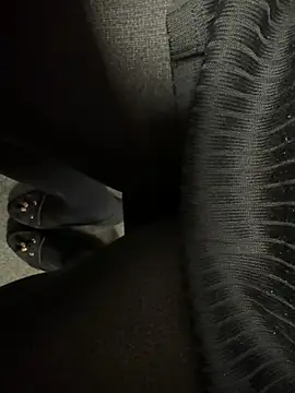 HiddenHoneyLDN online show from September 2025 02:50:02 PM