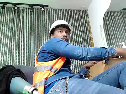 Snapshot of ElCaballeroNegro24 chatting on September 2025 11:53:01 PM ElCaballeroNegro24 online show from September 2025 11:53:01 PM