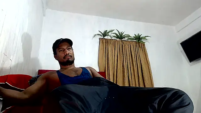 ElCaballeroNegro24 online show from July 2026 11:30:01 PM